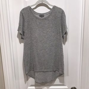 Gray flowy Short Sleeve T-shirt